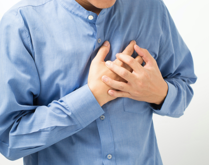 Síntomas de las enfermedades respiratorias minoritarias: HAP, Falta de aire, hinchazón de tobillos, dolor opresivo en el pecho.